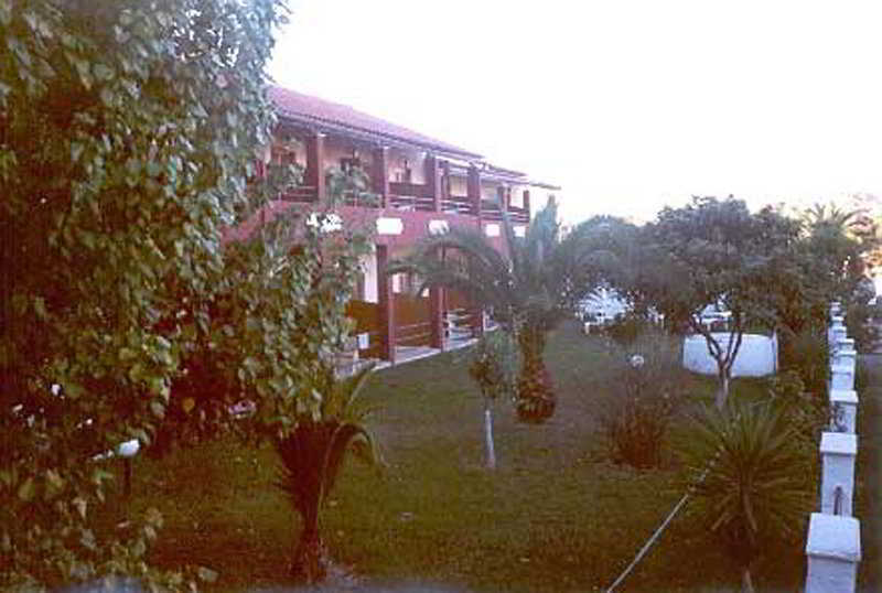 Roda Oasis Hotel Exterior photo